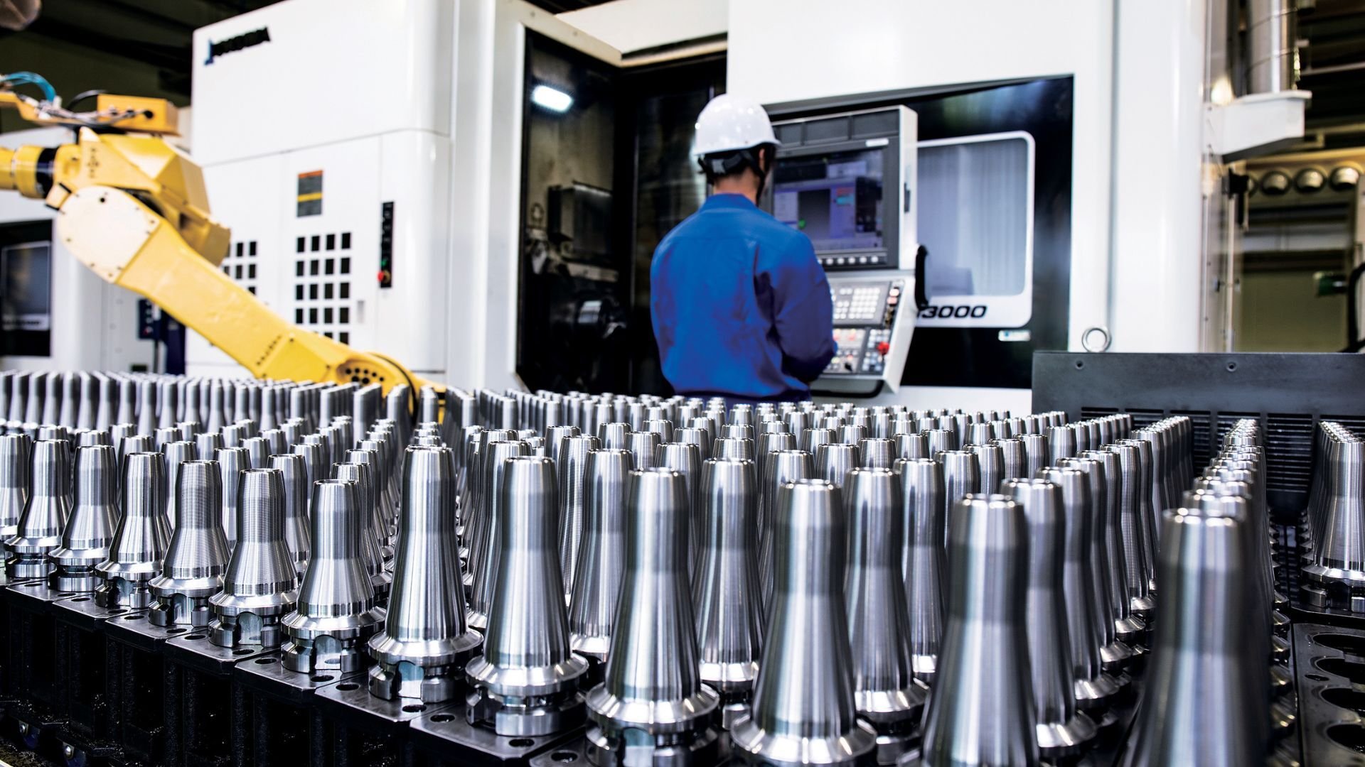 MTO_90-Day-Playbook-Article_Operator-with-Toolholders_2025